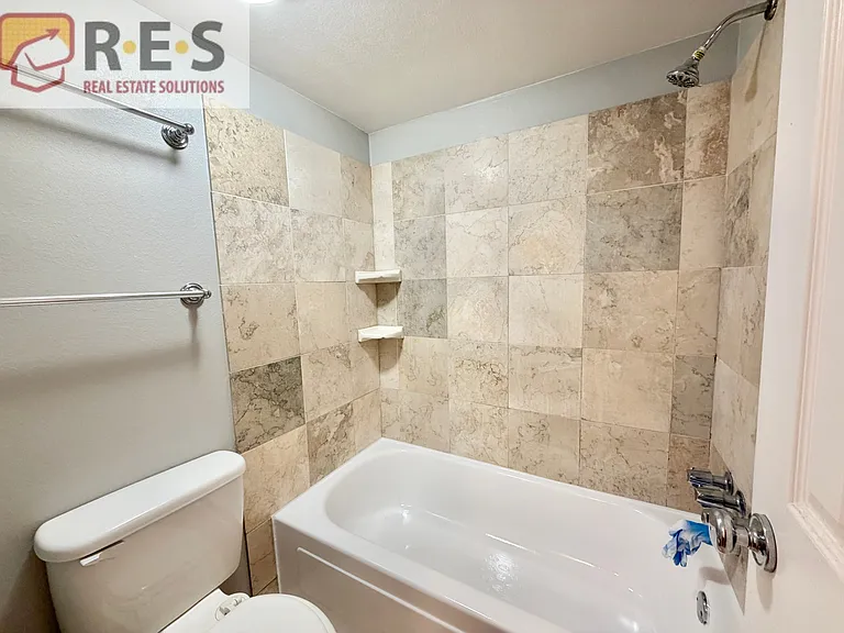 1125 N Washington St #301 — Photo 10