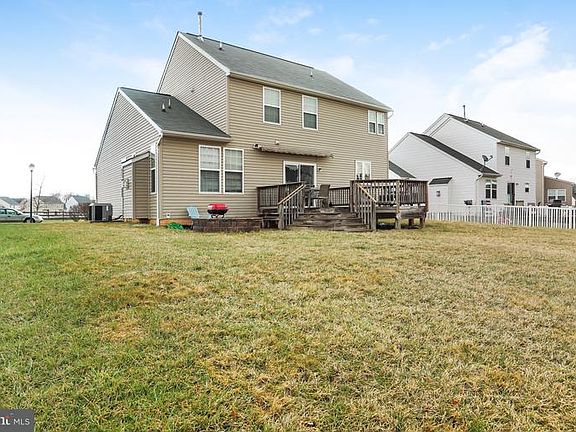 4th image of 18250 Prestwick Dr
