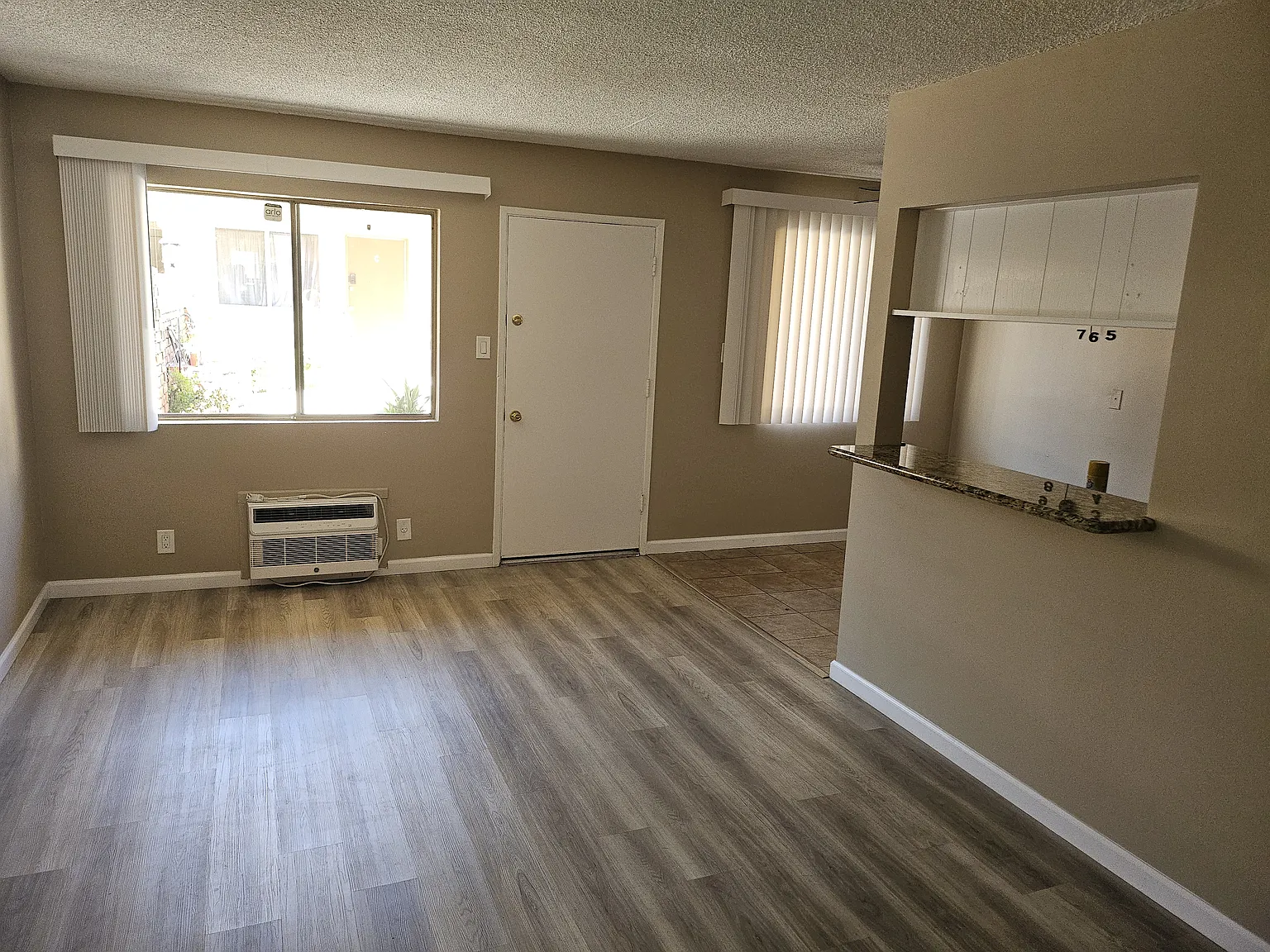 6523 Newlin Ave — Photo 2