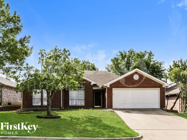 614 Jamie Ln, Mansfield, TX 76063