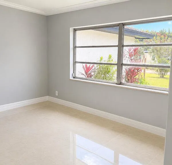 4820 Vermont Ave — Photo 12