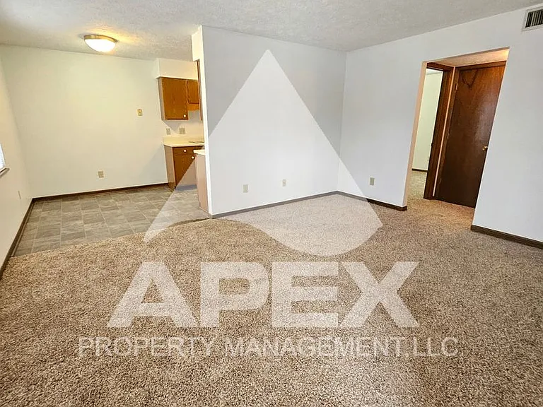 5615 Jacksboro Pike #11 — Photo 6