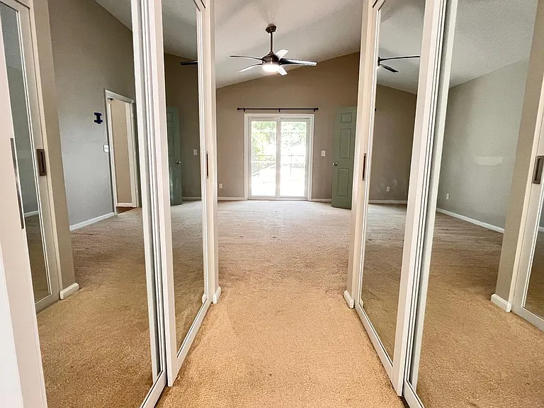 1627 Oak Berry Cir — Photo 7