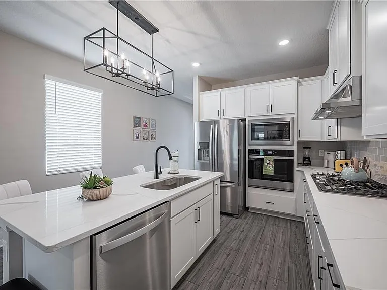 7753 Somersworth Dr — Photo 9
