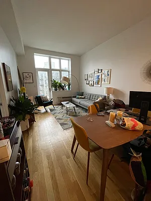 Rented by The KCI Group | media 6