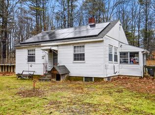 282 Betty Spring Rd, Gardner, MA 01440
