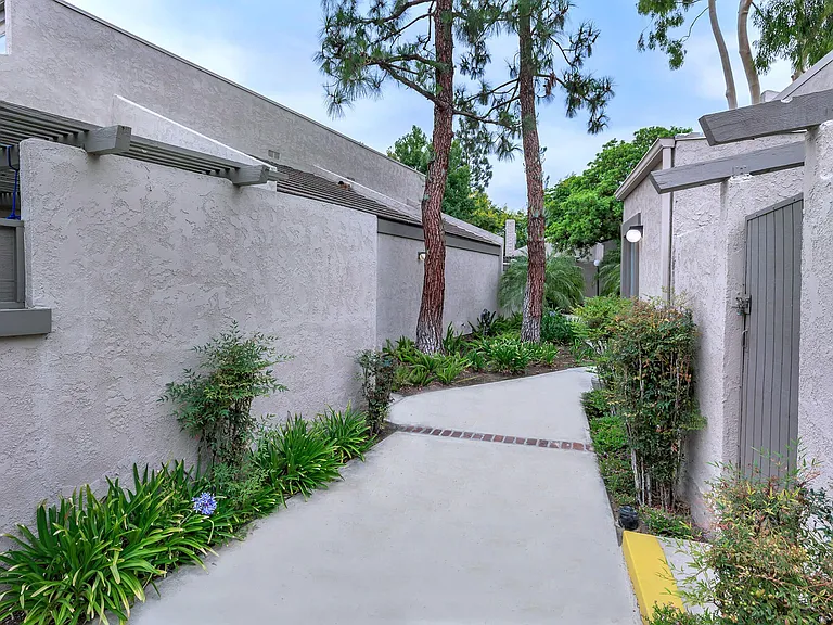 The Terrace Apartments — Photo 6