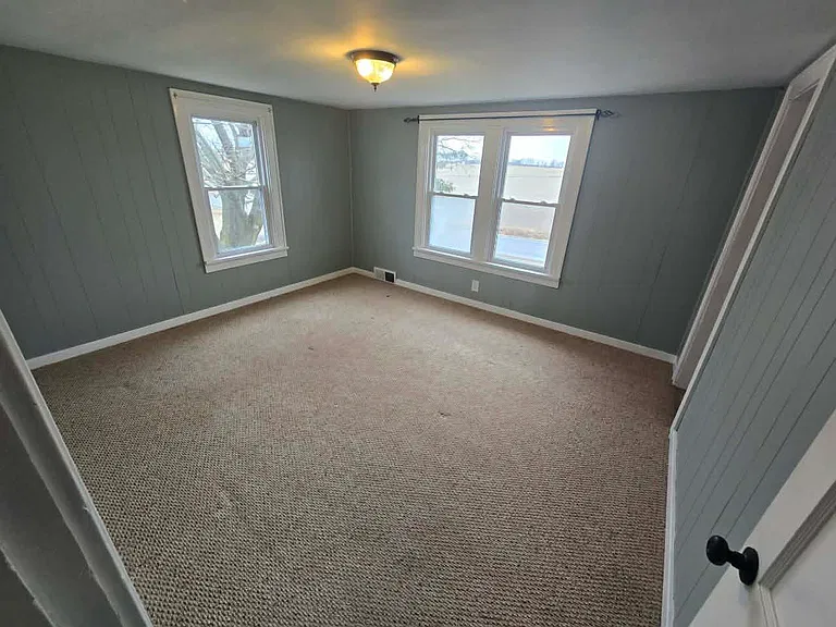 1084 Yale Farm Rd — Photo 21