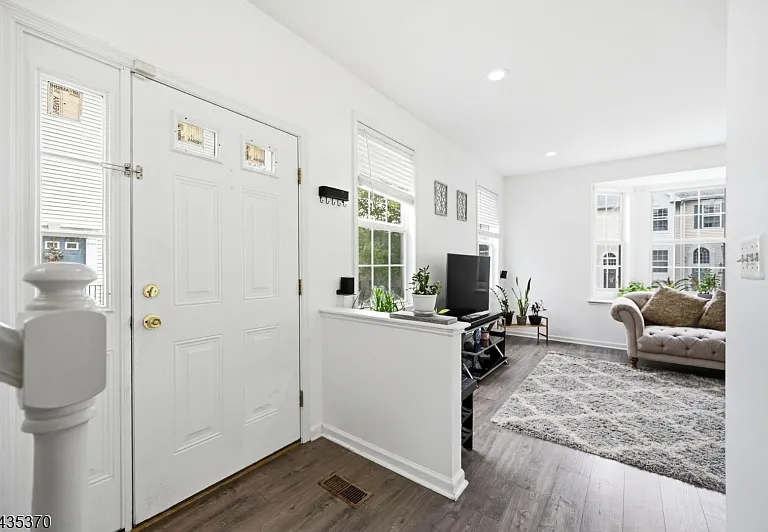 216 Barringer Dr — Photo 14