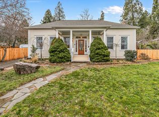 283 High St, Ashland, OR 97520