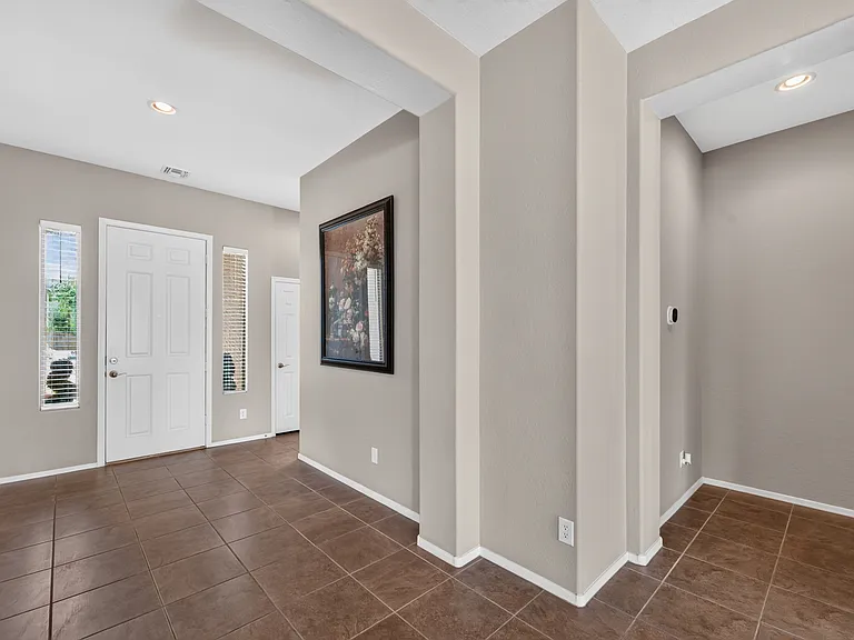 16864 W Hammond St — Photo 36