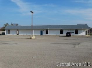 2323 Stevenson Dr, Springfield, IL 62703