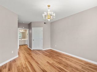 99 Eldredge St Unit 206, South Burlington, VT 05403