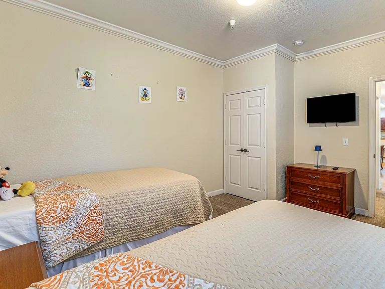 1361 Tuscan Ter #7105 — Photo 4