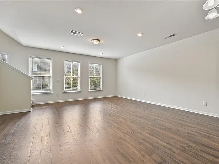 3798 Hidden Valley Cir — Photo 17