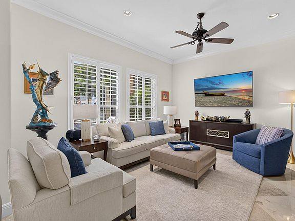5th image of 40 Marina Gardens Drive