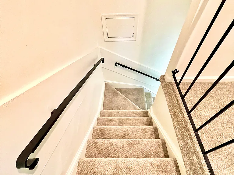 717 Grant Ave — Photo 16