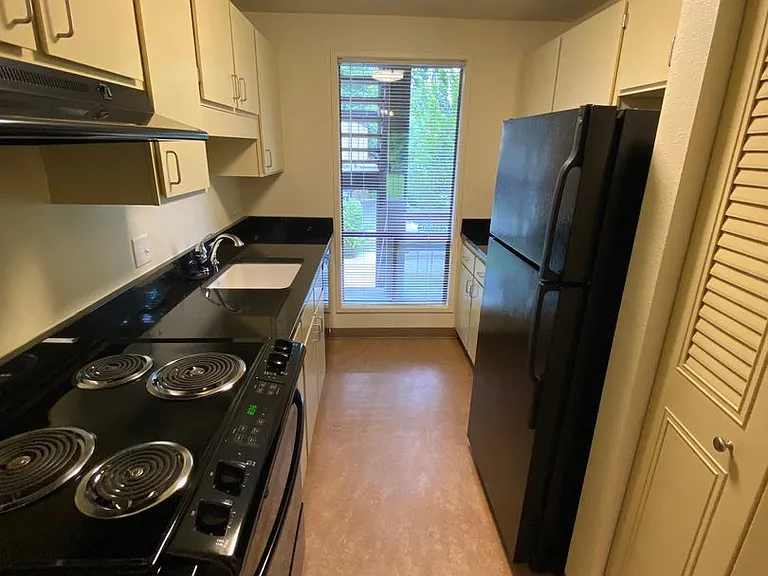 Northgreen Apartments — Photo 33