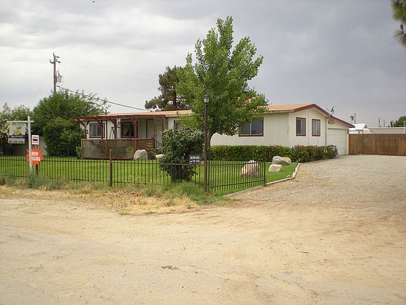 Front of House/Driveway