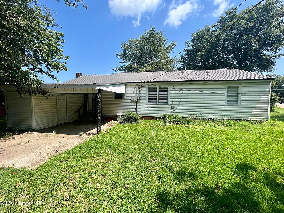 1202 W Sunflower Rd, Cleveland, MS 38732 Zillow