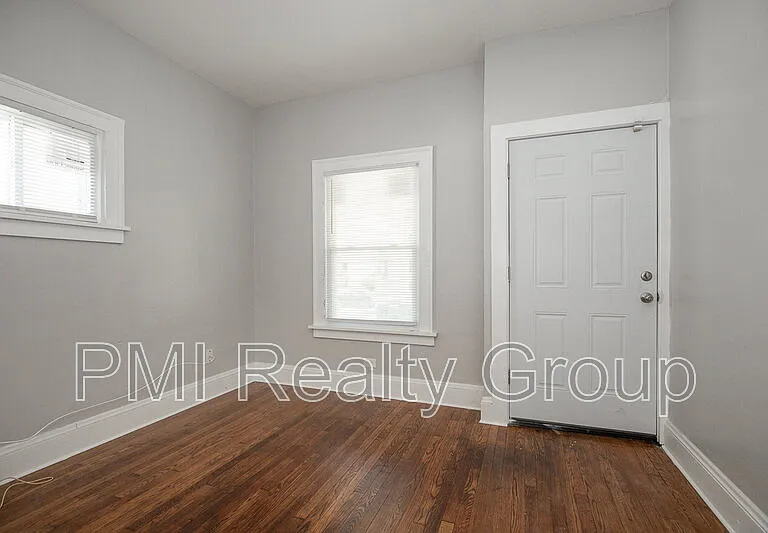 3600 E 153rd St #DOWN — Photo 2