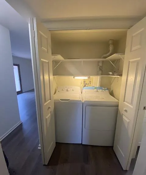 414 Jenna Ln N #7C — Photo 5