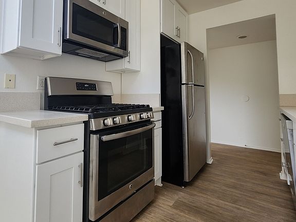 3rd image of 3653 Hughes Ave APT 201