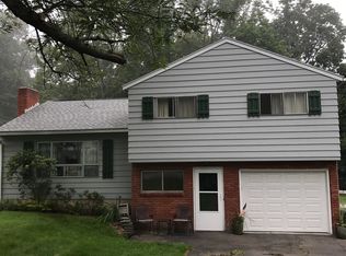 4471 Washington Dr, Vestal, NY 13850