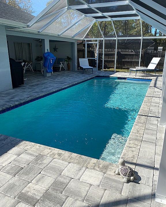 1st image of 6382 Starfish Ave