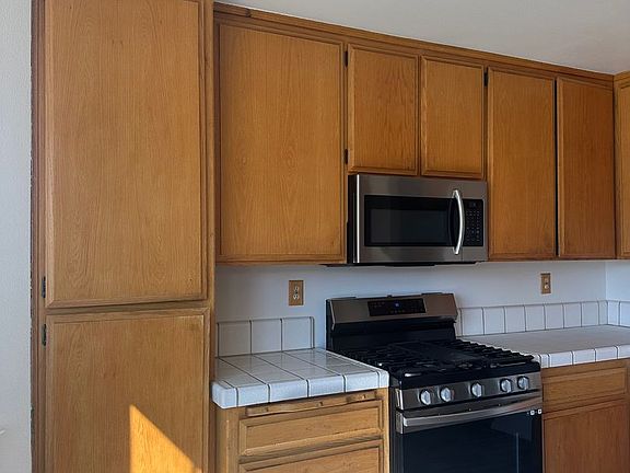 2nd image of 185 Riverbank Ln