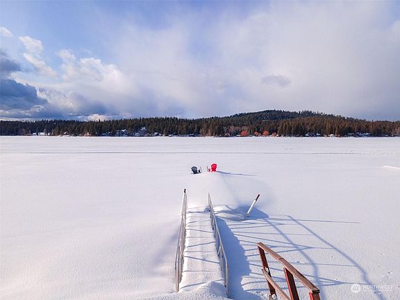 5th image of 581 Southshore Diamond Lake Rd