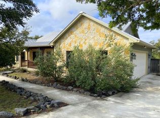 150 Duffy Dr, Kerrville, TX 78028
