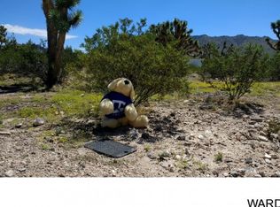 17272 N Manor Dr, Dolan Springs, AZ 86441
