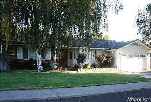1st image of 2334 W Sheridan Way