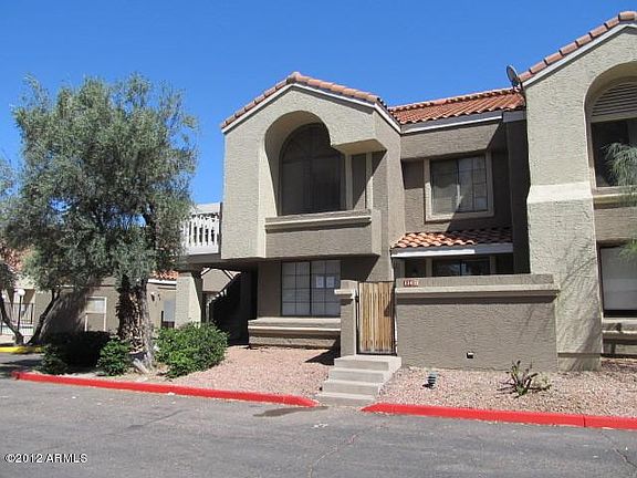 4th image of 1905 E University Dr