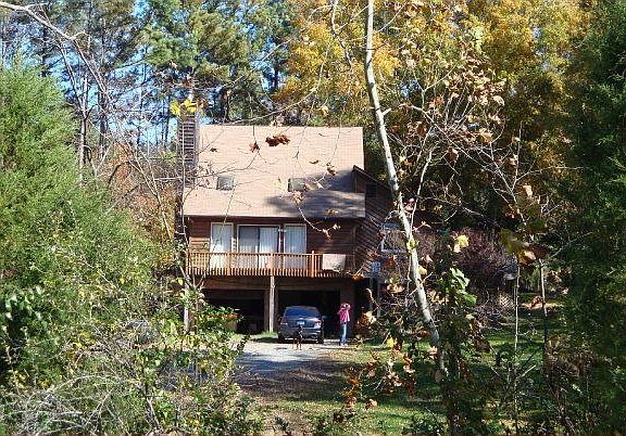 House from Farmstead Rd
