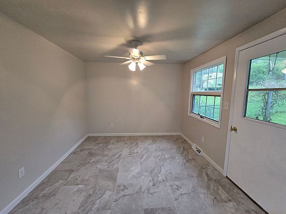 5th image of 741 Pine Valley Dr