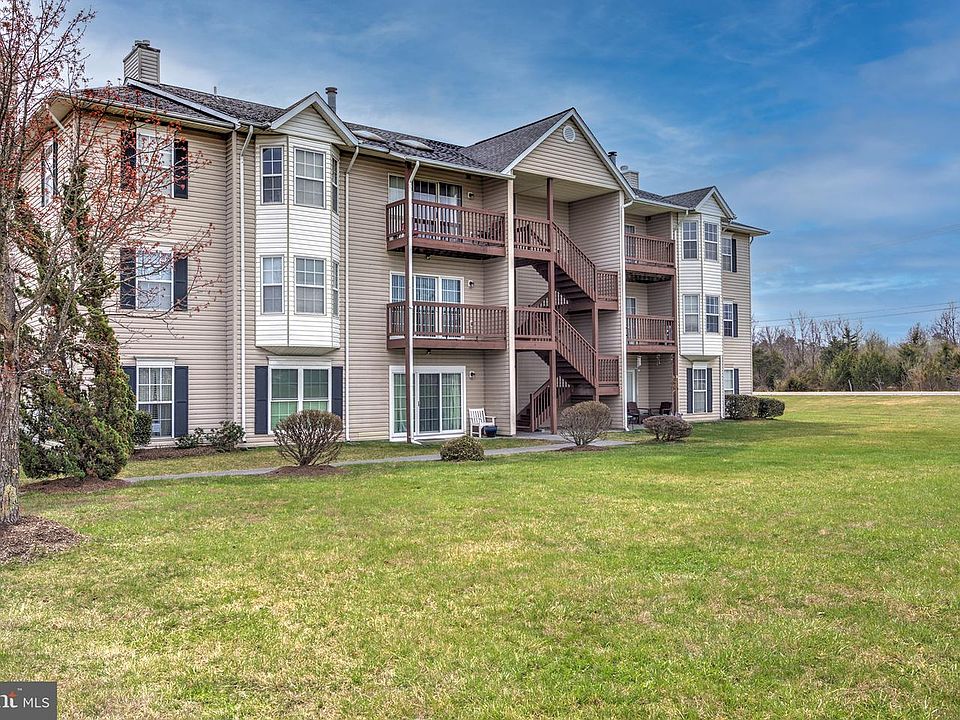 1st image of 90 Chinkapin Dr #12