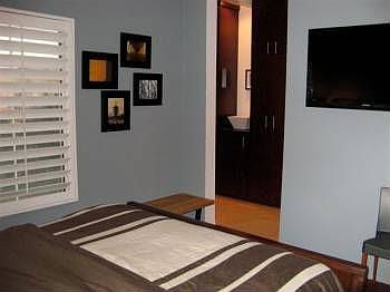 4th image of 27943 Crown Court Cir