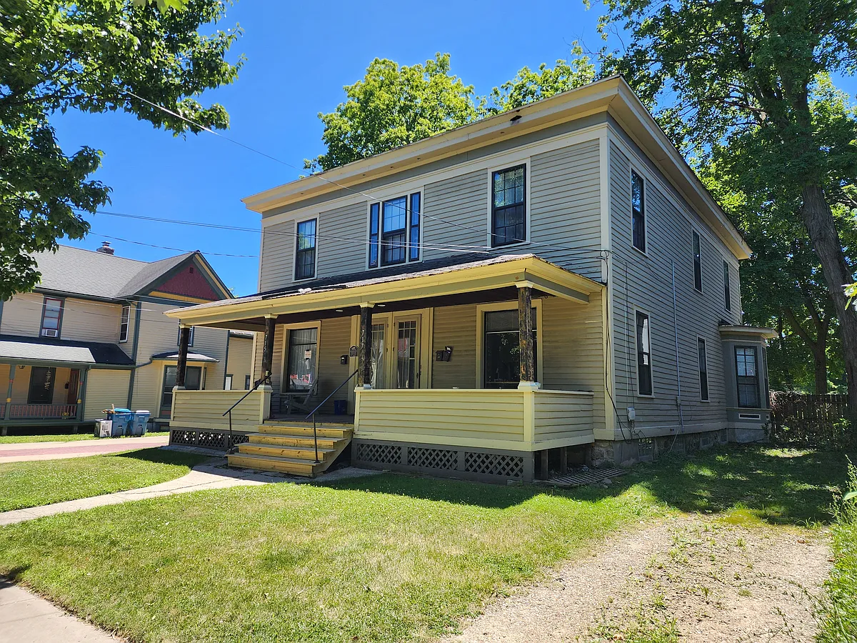 Building Photo - 1-717 W Lovell St #1