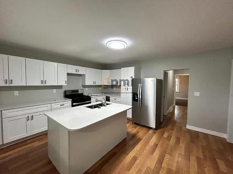 503 Pratt St — Photo 3