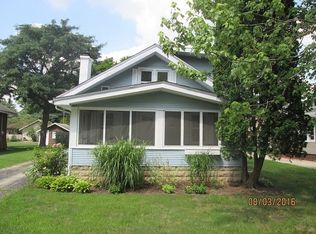 2216 Douglas St, Rockford, IL 61103