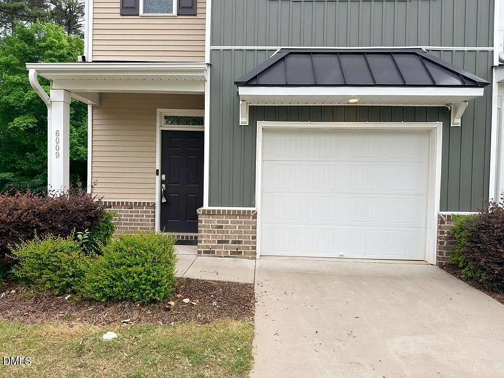 Building Photo - 6009 Beale Loop