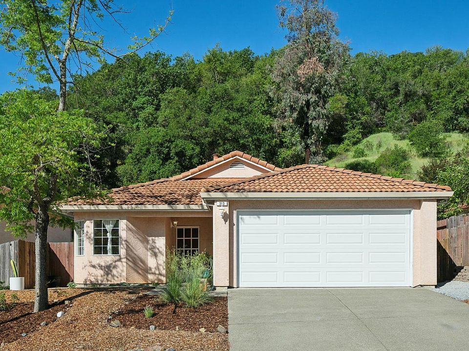 1st image of 313 Portofino Way