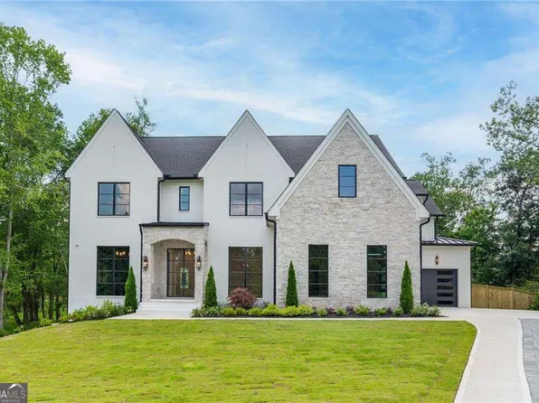 290 Christopher Robin Rd, Alpharetta, GA 30005