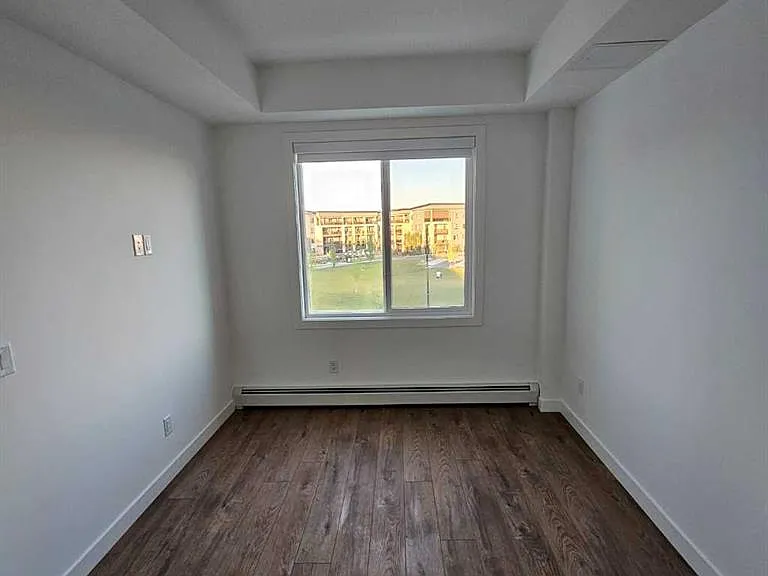 265 Wolf Willow Blvd SE — Photo 3