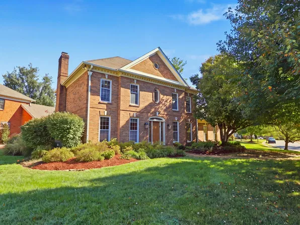 612 Dorshire Ln, Nashville, TN 37221