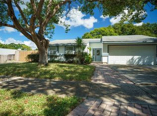 1052 Pepperidge Dr, Palm Harbor, FL 34683