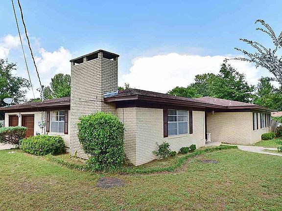 4th image of 3600 Swan Ln