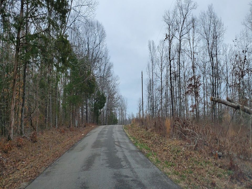 2nd image of 220 Maxine Nelson Rd